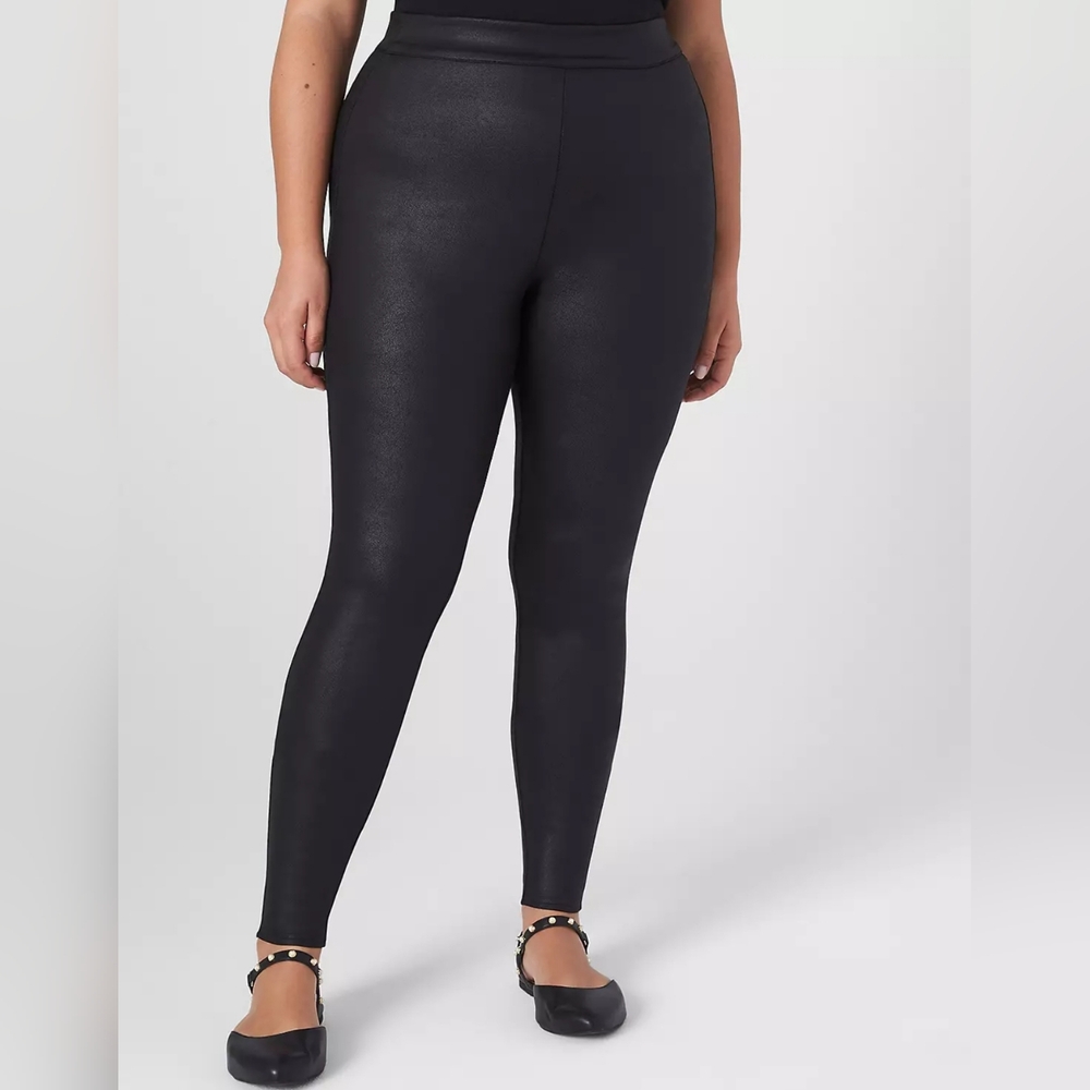 NWT Lane Bryant Ponte Pull On Faux Leather Legging Size 18/20